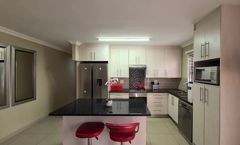 3 Bedroom Property for Sale in Beacon Bay North Eastern Cape